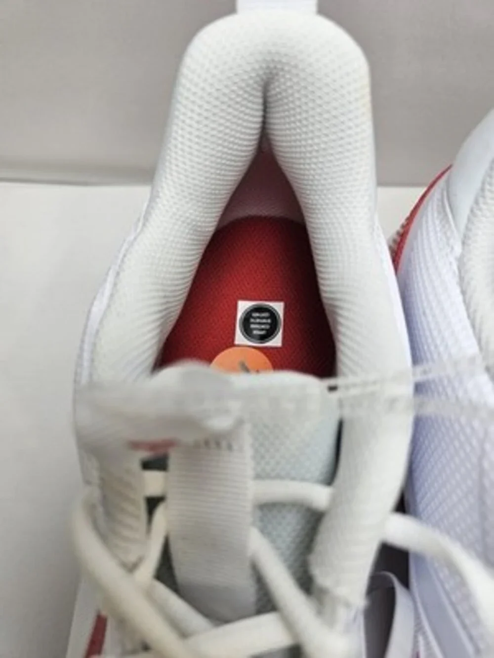 Nike Alpha Huarache 4 Elite Baseball Cleats White Red FN0028-102 Men's Size 11